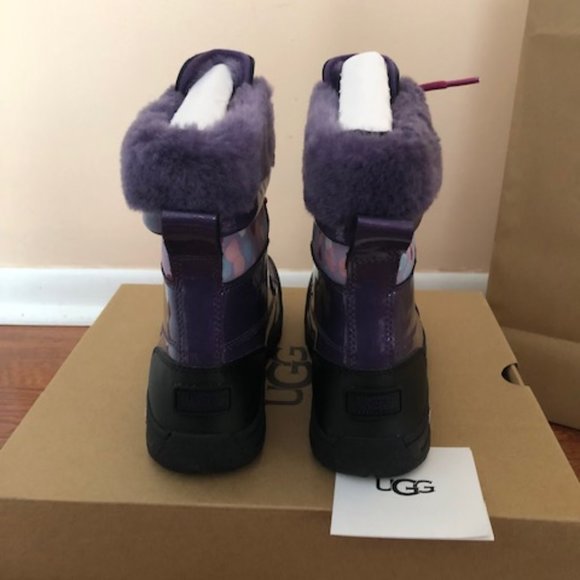 UGG Waterproof Leather Purple Boots. Size: 4